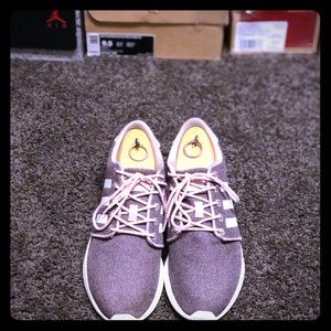 WMNS SIZE 9 Adidas Cloud Foam “Rose” VNDS